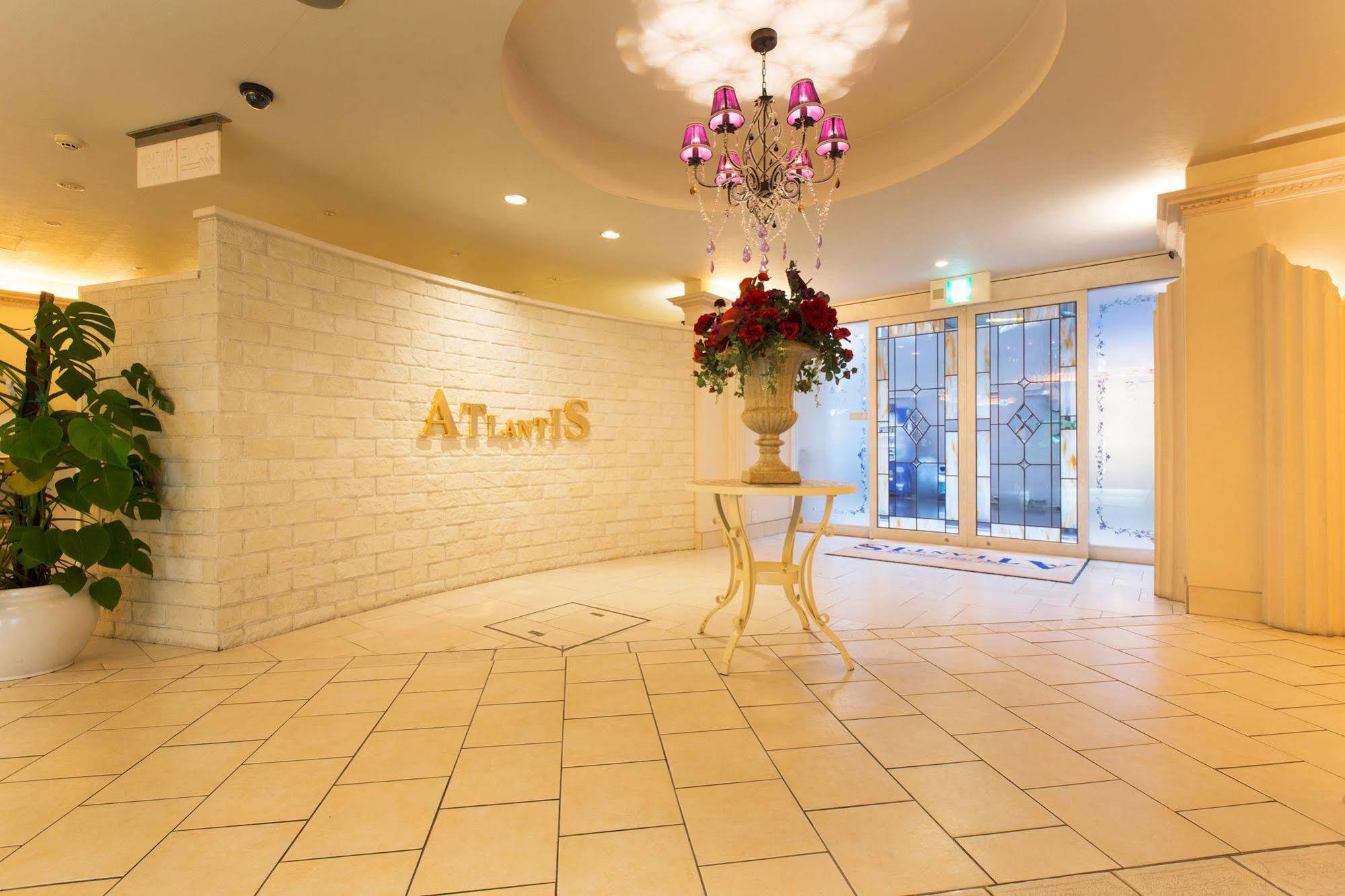 Hotel Atlantis (Adults Only) Осака Экстерьер фото